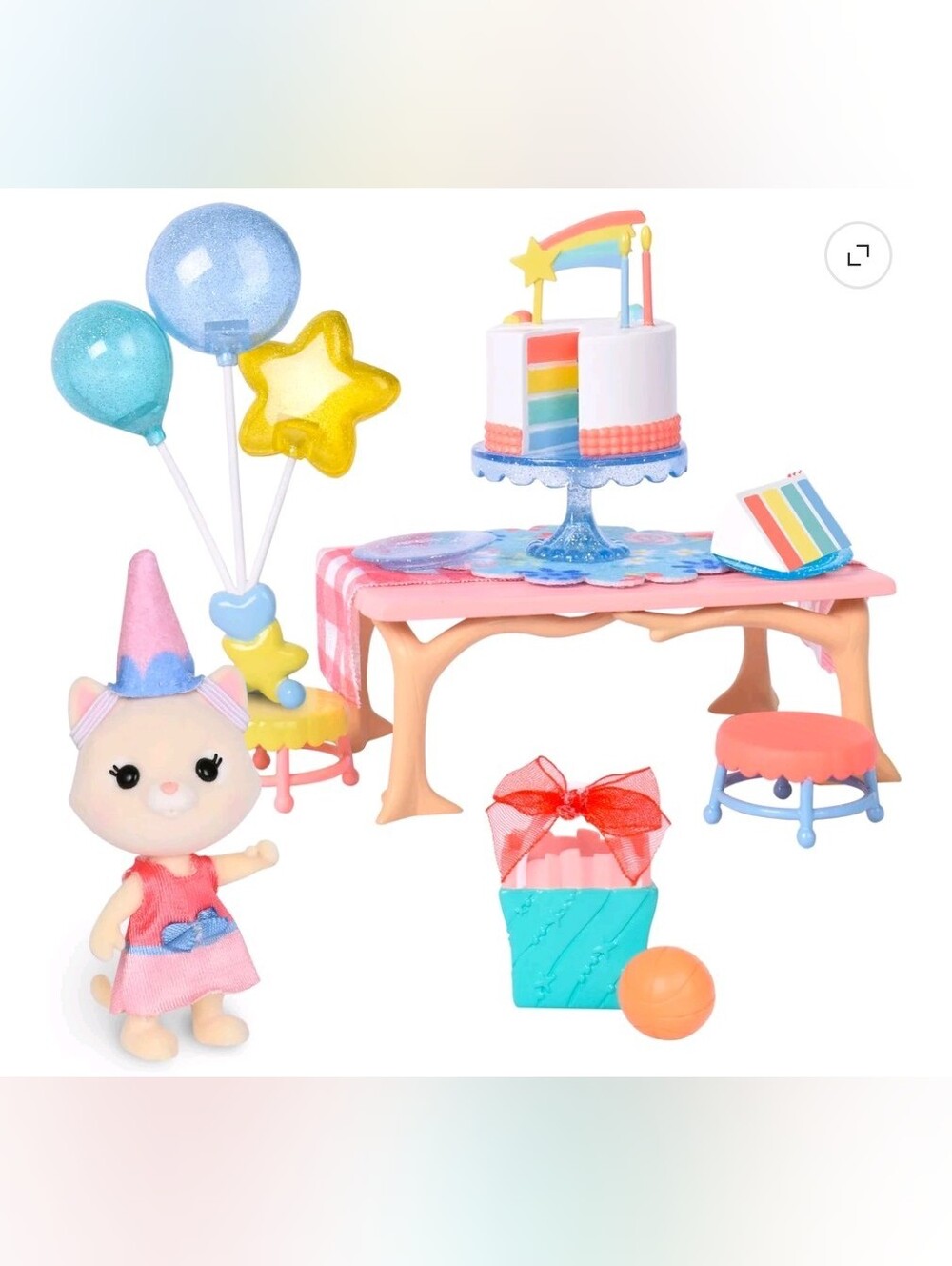 Honey Bee Acres Birthday Wishes Playset – 15 Piece Dollhouse Set – Collectible D